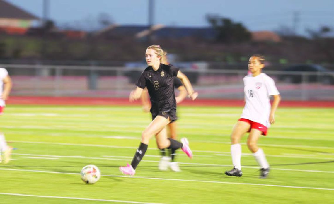 Lady Jaguars shutout Rockets Lady Jaguars shutout Rockets