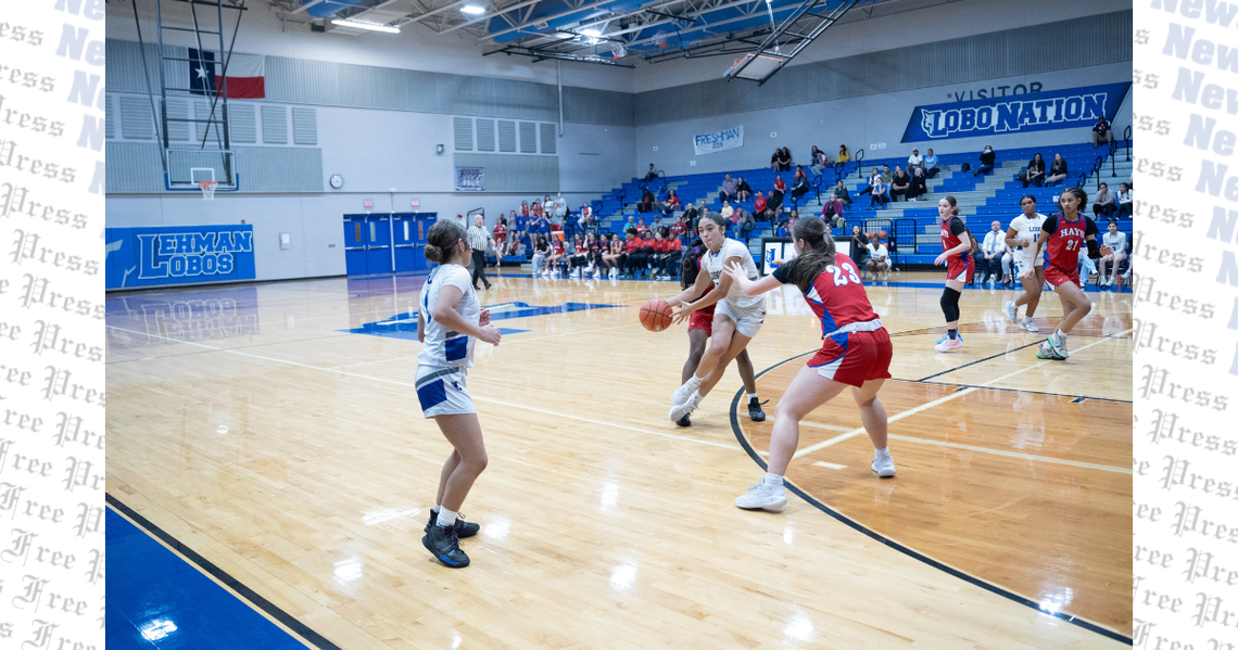 Lady Lobos defeated by Hays Hawks Lady Lobos defeated by Hays Hawks