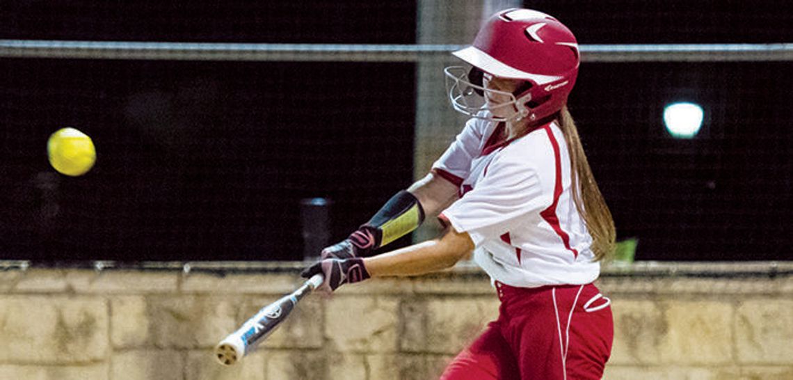 Lady Rebs maintain win streak with victory over Vista Ridge