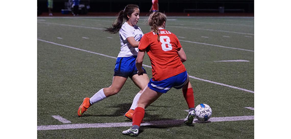 Lady Rebs overwhelm Lehman 4-2 Lady Rebs overwhelm Lehman 4-2