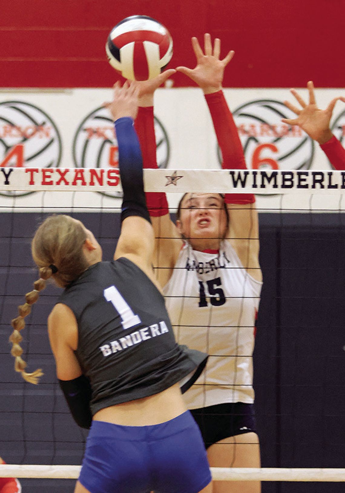 Lady Texans win three straight sets against Bandera