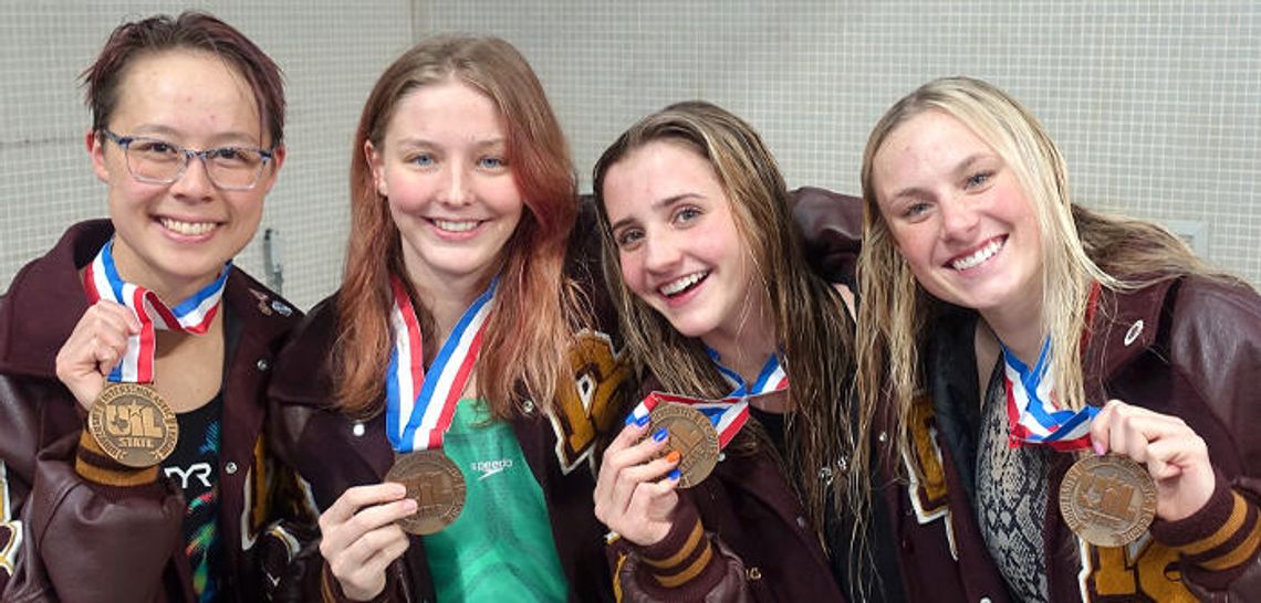 Lady Tigers swim team earns bronze