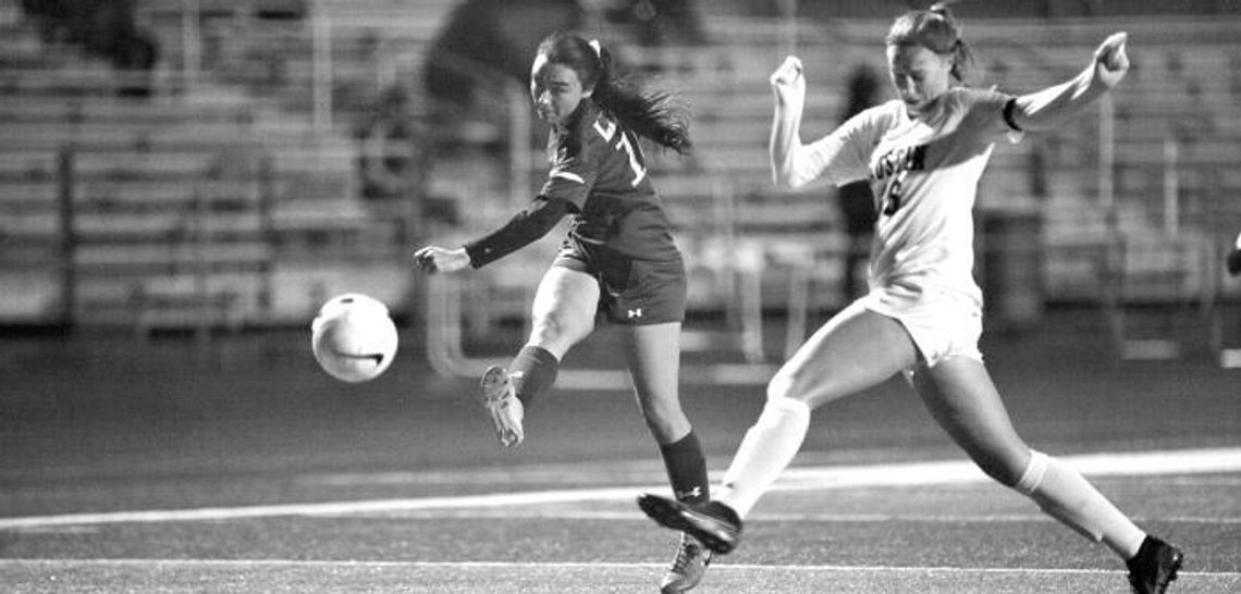 Lehman, Austin High tie 1-1 after late penally kick