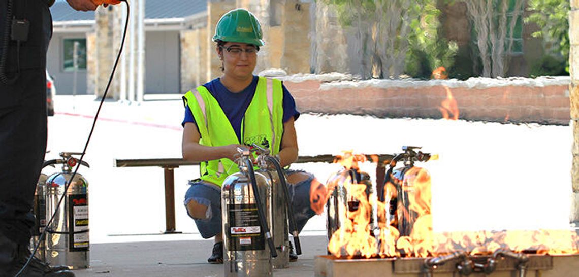 Lehman CERTs put out fires Lehman CERTs put out fires