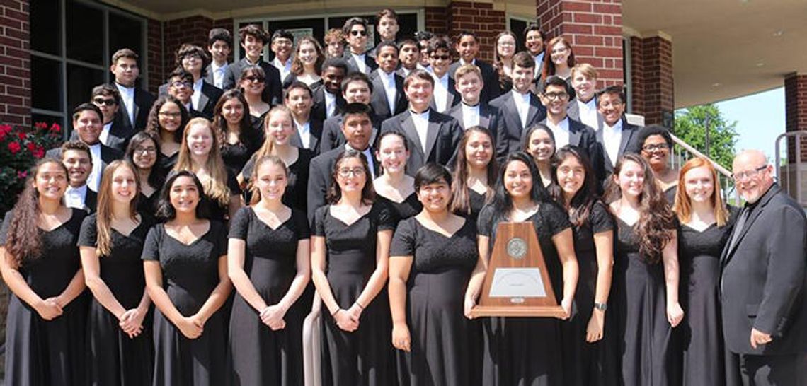 Lehman, Hays wind ensembles take top honors at UIL comp Lehman, Hays wind ensembles take top honors at UIL comp