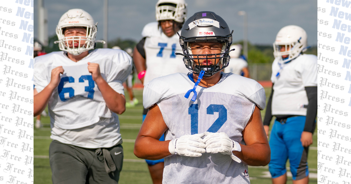 Lehman Lobos football kicks off season with Family Fun Day Lehman Lobos football kicks off season with Family Fun Day