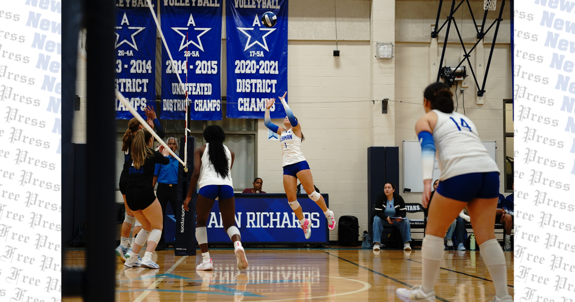 Lehman Lobos lose to Ann Richards in five sets Lehman Lobos lose to Ann Richards in five sets