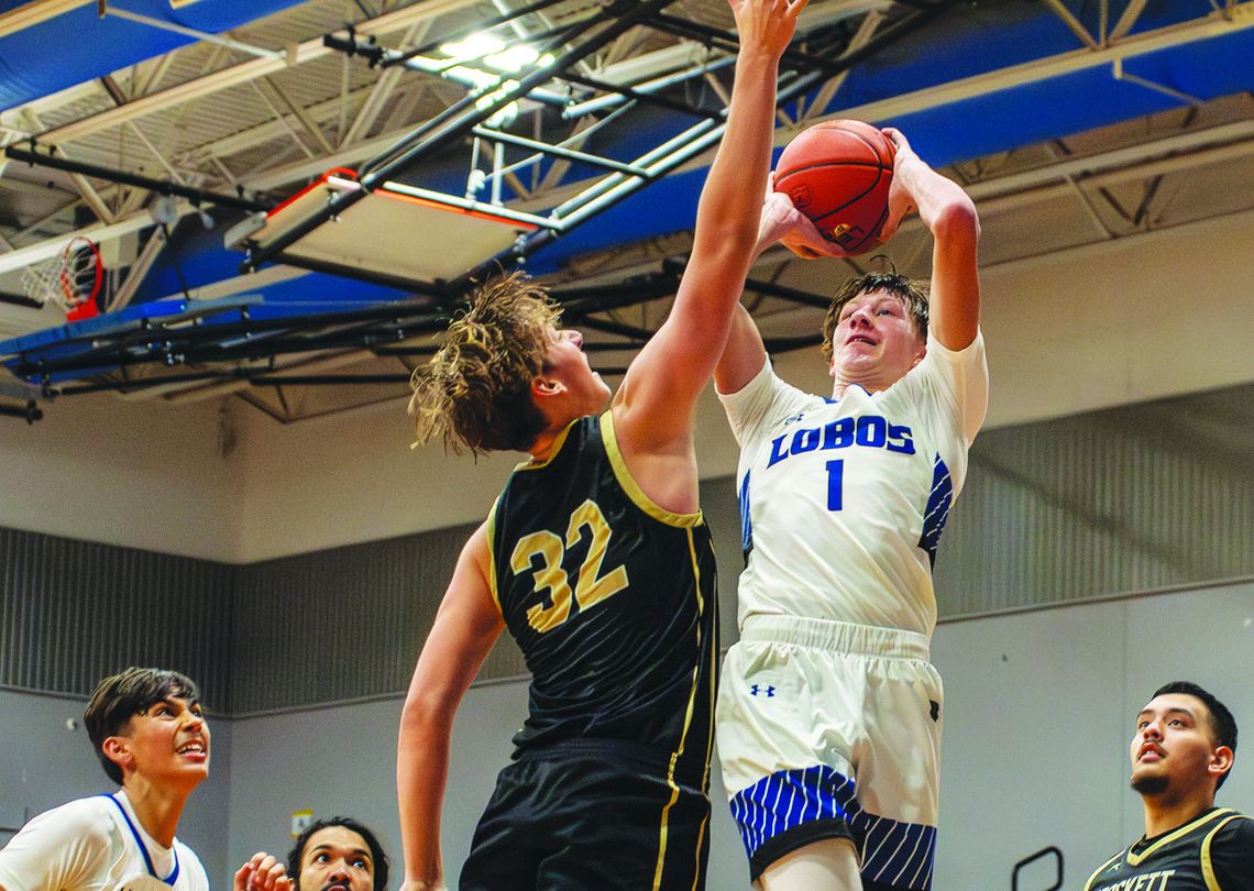 Lehman Lobos top Crockett Cougars