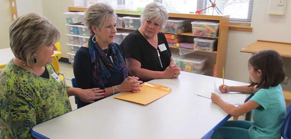 Little Tigers meet ‘Famous Texans’