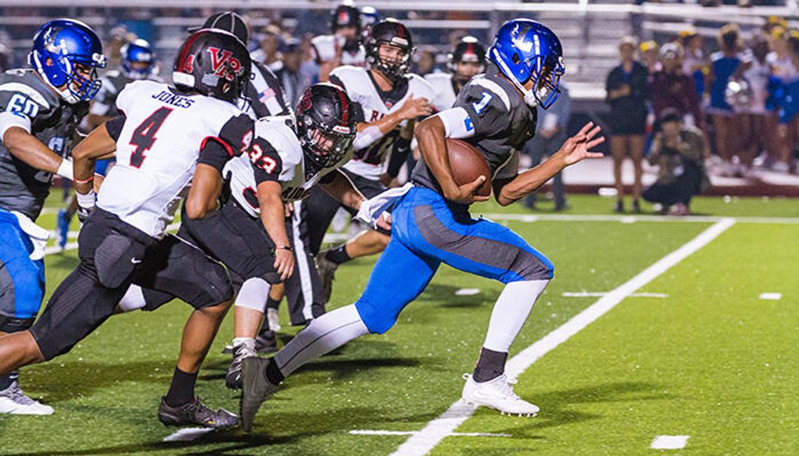 Lobo football drops district opener to Vista Ridge