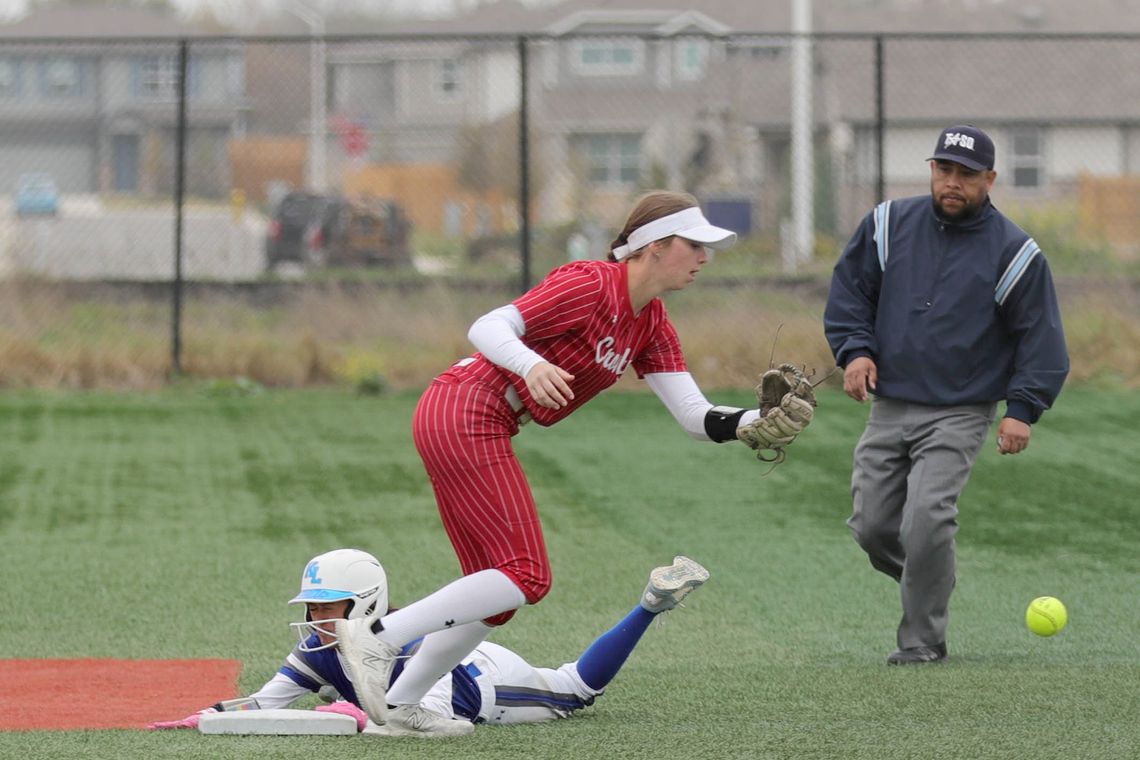 Lobos host softball tourney Lobos host softball tourney