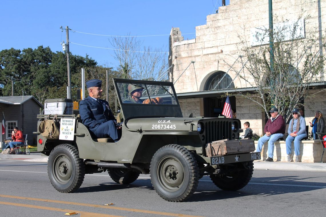 Local businesses, organizations to honor veterans