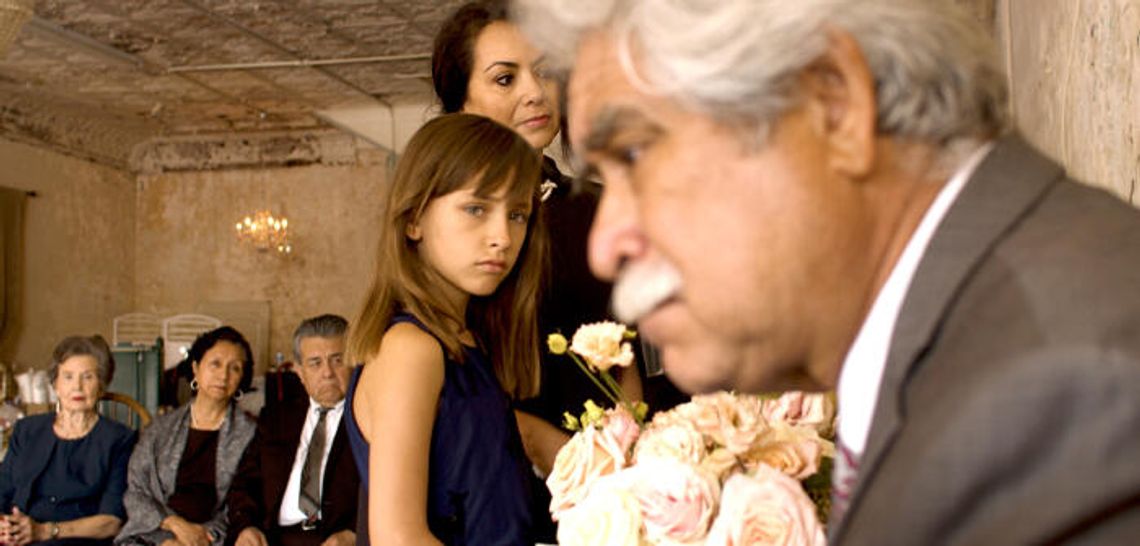 Local movie about neighboring families premieres in Buda