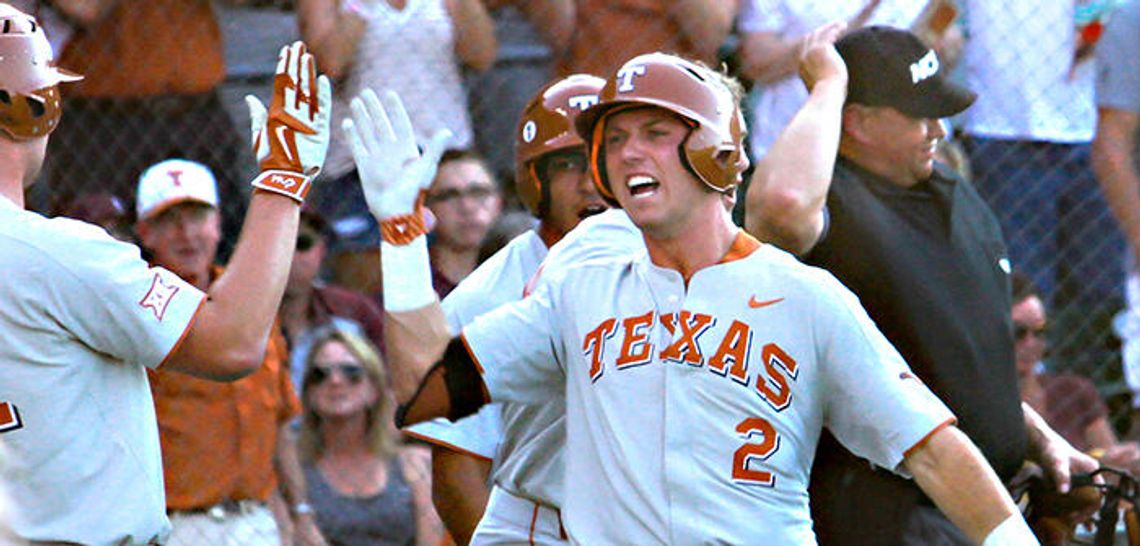 Longhorn baseball rolls to super regional round