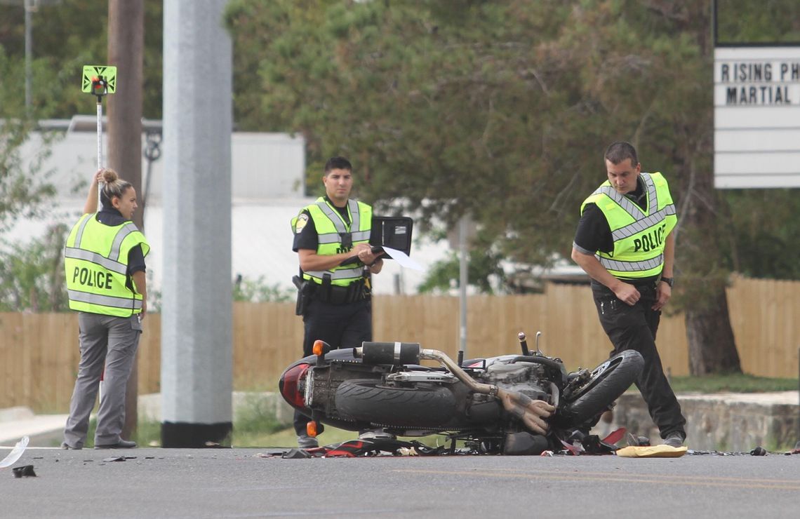 Motorcyclist airlifted to hospital after major collision in Kyle