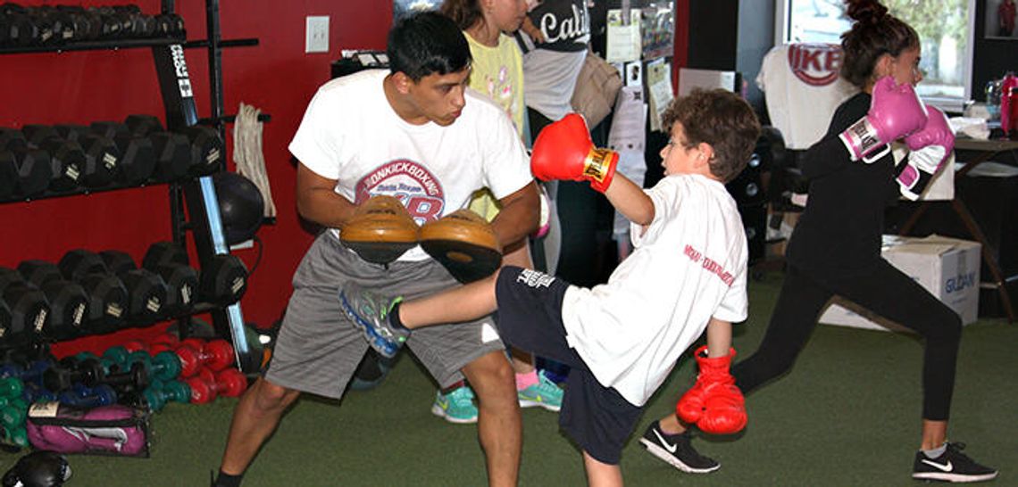 Muay Thai Kickboxing  kicks its way to Hays County