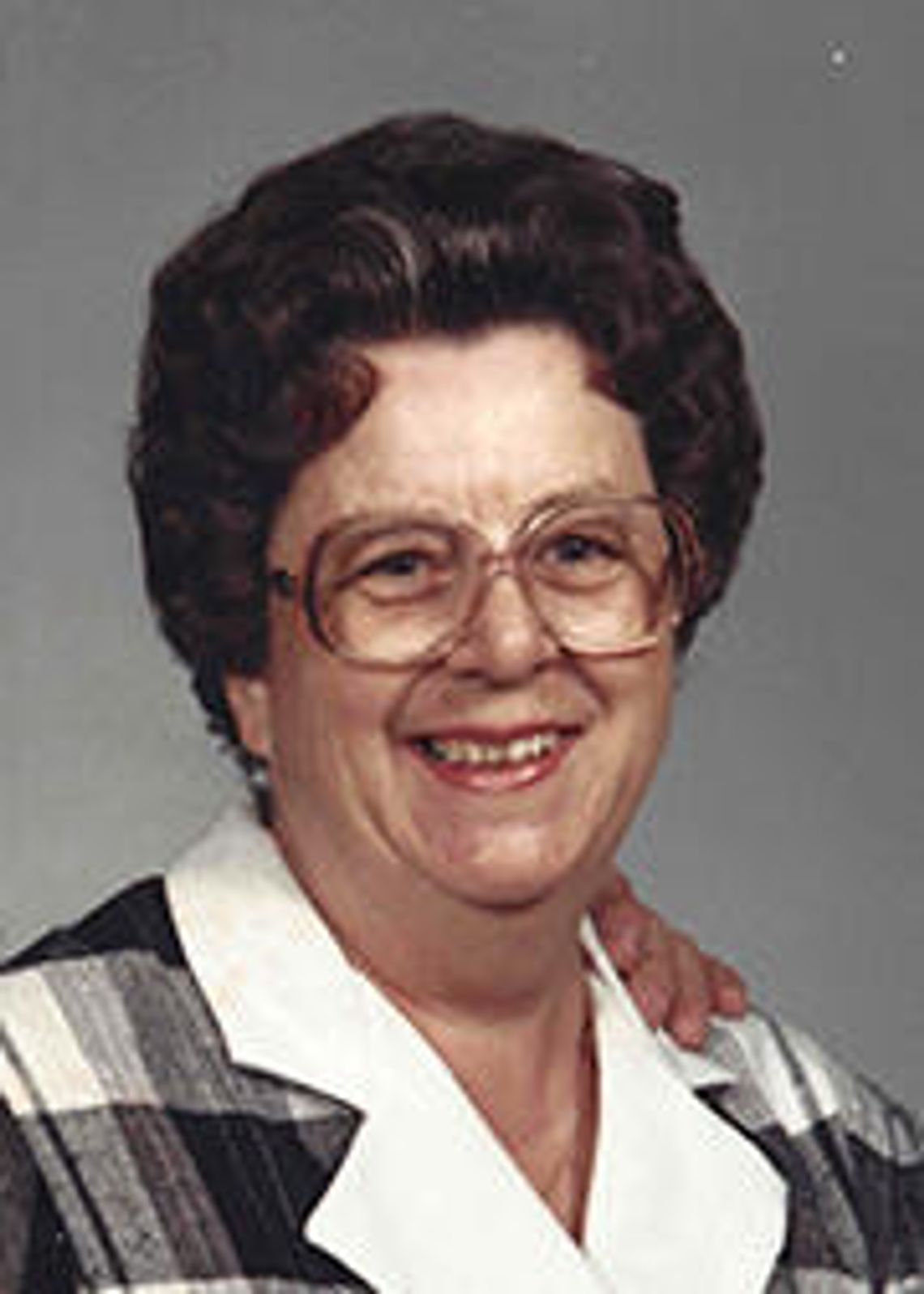 Nell K. Mueller (1929-2016)