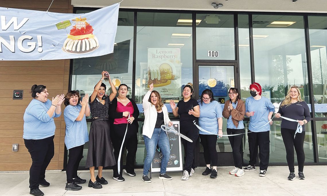 Nothing bundt fun: bakery opens Kyle location