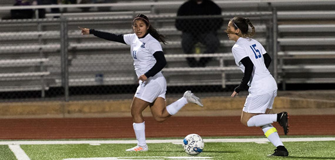 Offensive onslaught of Lake Travis too much for the Lady Lobos
