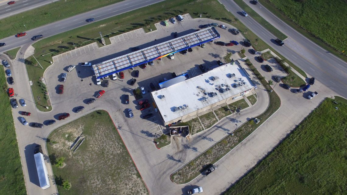 Officials urge calm as long lines dominate gas stations