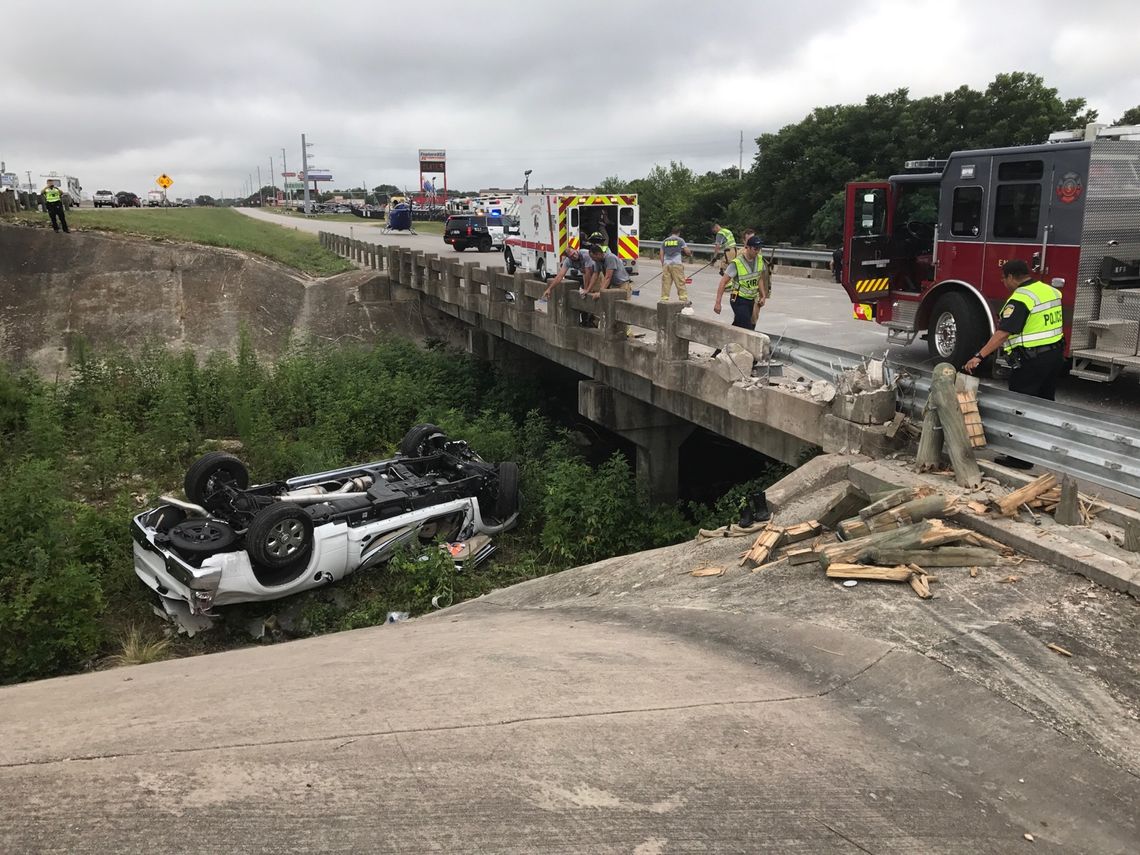 One injured in rollover accident in Kyle