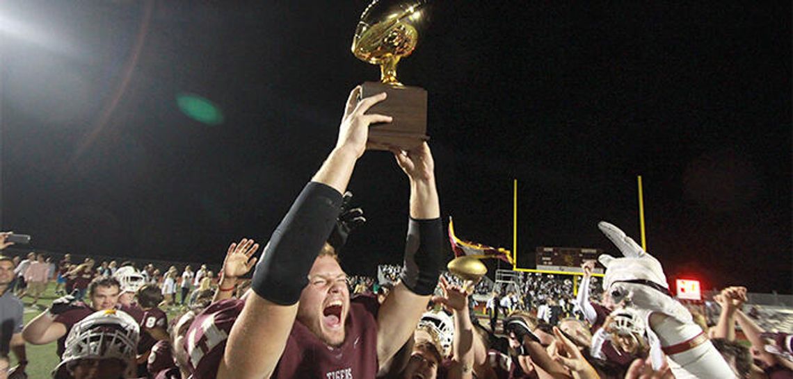 One last hurrah: Dripping Springs breaks 20-year streak to claim share of district title