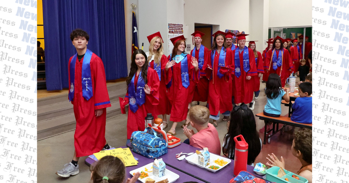 One last time: students visit former schools prior to graduation One last time: students visit former schools prior to graduation
