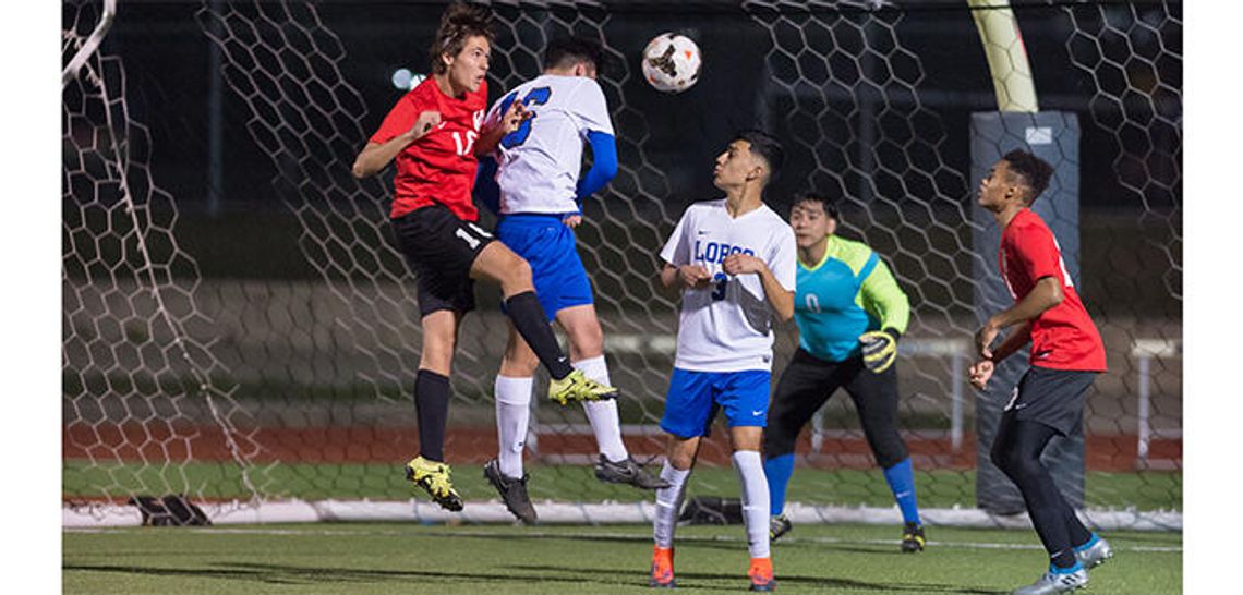 Rangers topple Lobos 2-0
