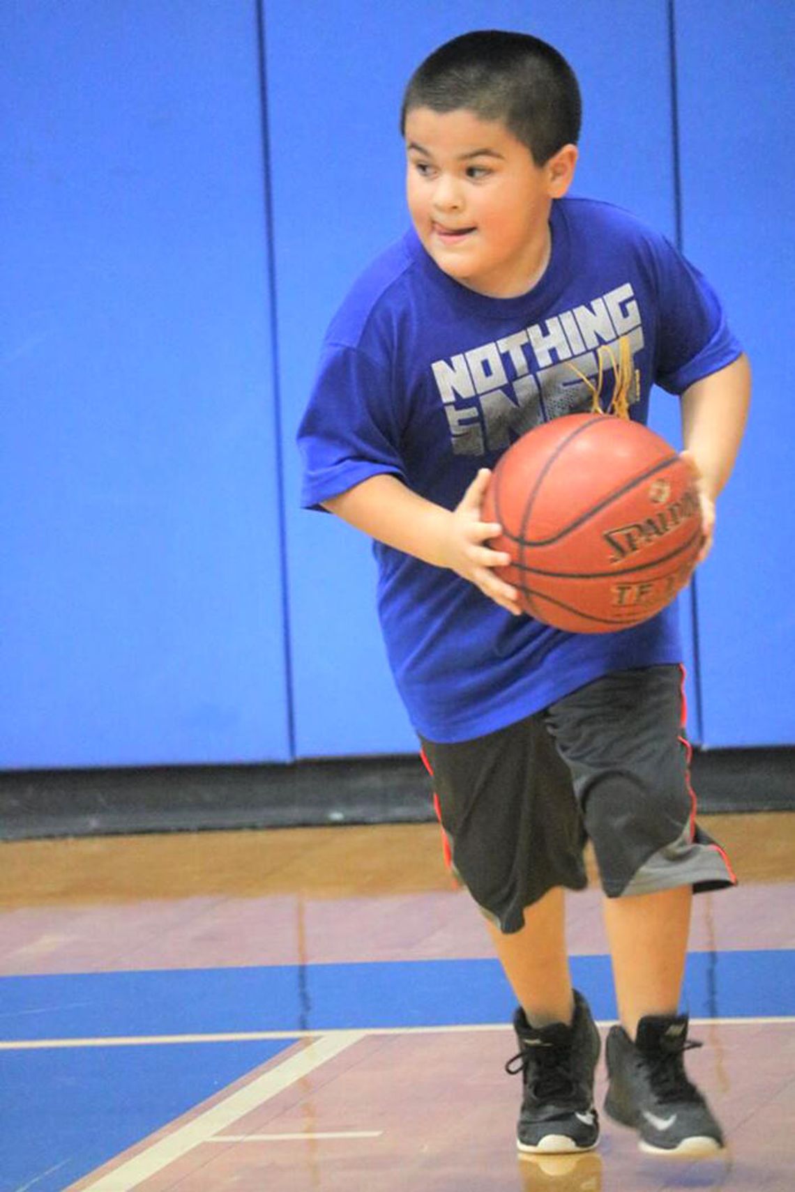 Rebels, Lobos hit the paint at basketball camp Rebels, Lobos hit the paint at basketball camp
