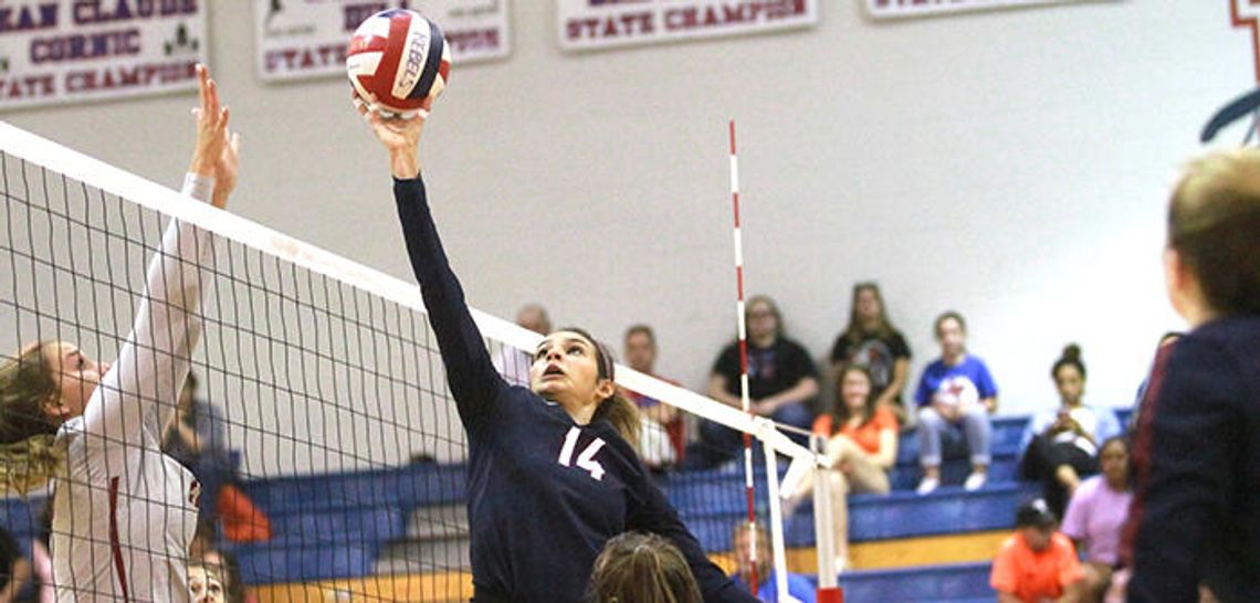 Rebs top Cavs, win 5th straight