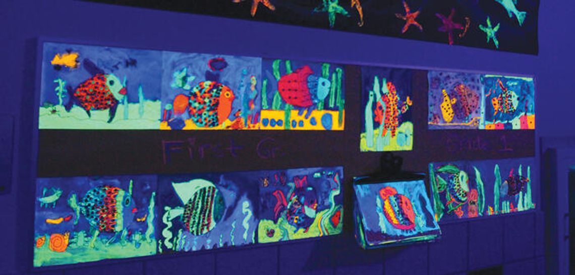 Students create 'Glow Show'