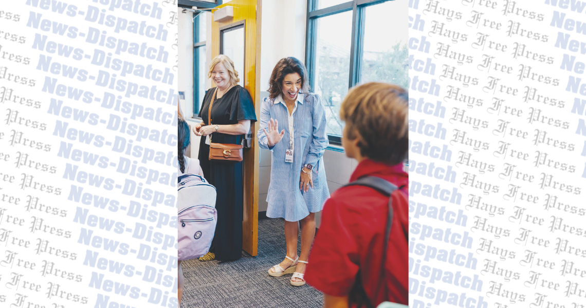 Students head back to school at Dripping Springs ISD Students head back to school at Dripping Springs ISD