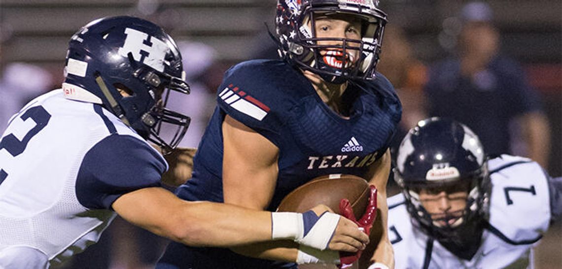 Texans smother Owls 49-17