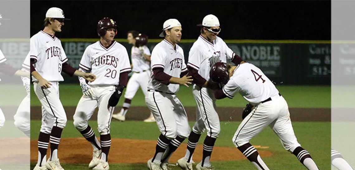 Tiger baseball stuns LBJ in 4-3 walk-off