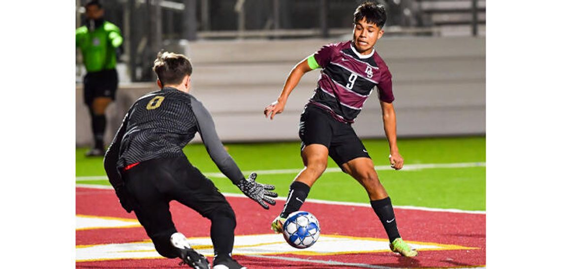 Tiger soccer team overpower Matadors Tiger soccer team overpower Matadors