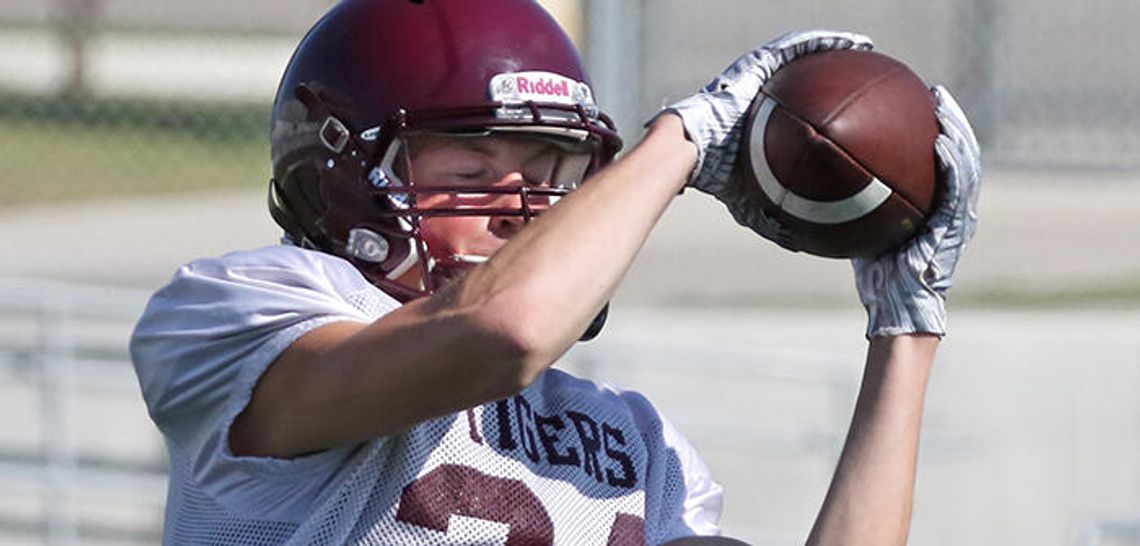 Tigers hit the ground running in scrimmage