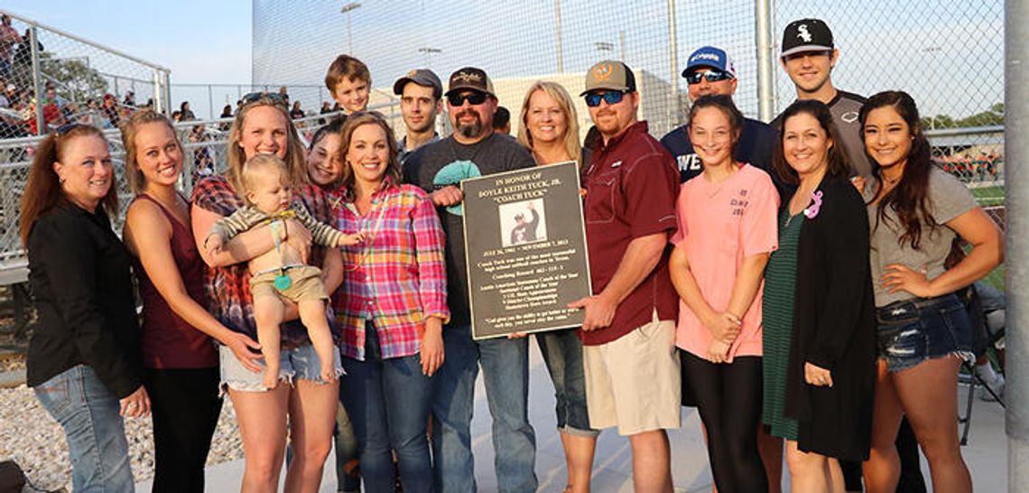 Tigers honor late Coach Tuck