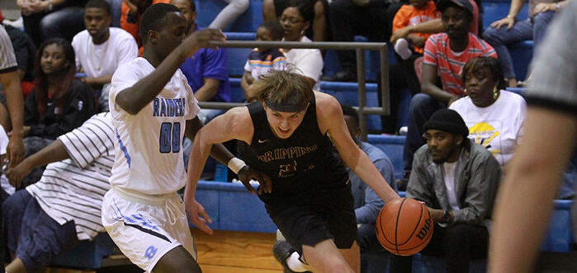 Tigers maintain playoff drive