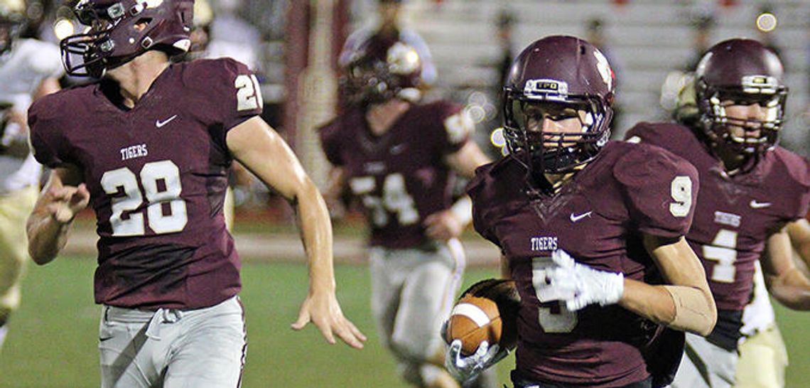 Tigers pummel Seguin, maintain perfect record