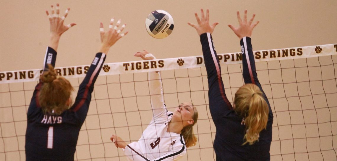 Tigers roll past Crockett to keep district lead