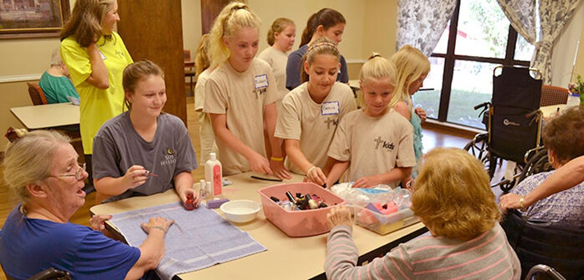 Tweens serve at senior center