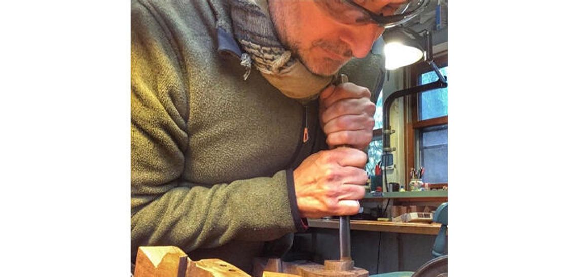 Veterans use art to cope with PTSD