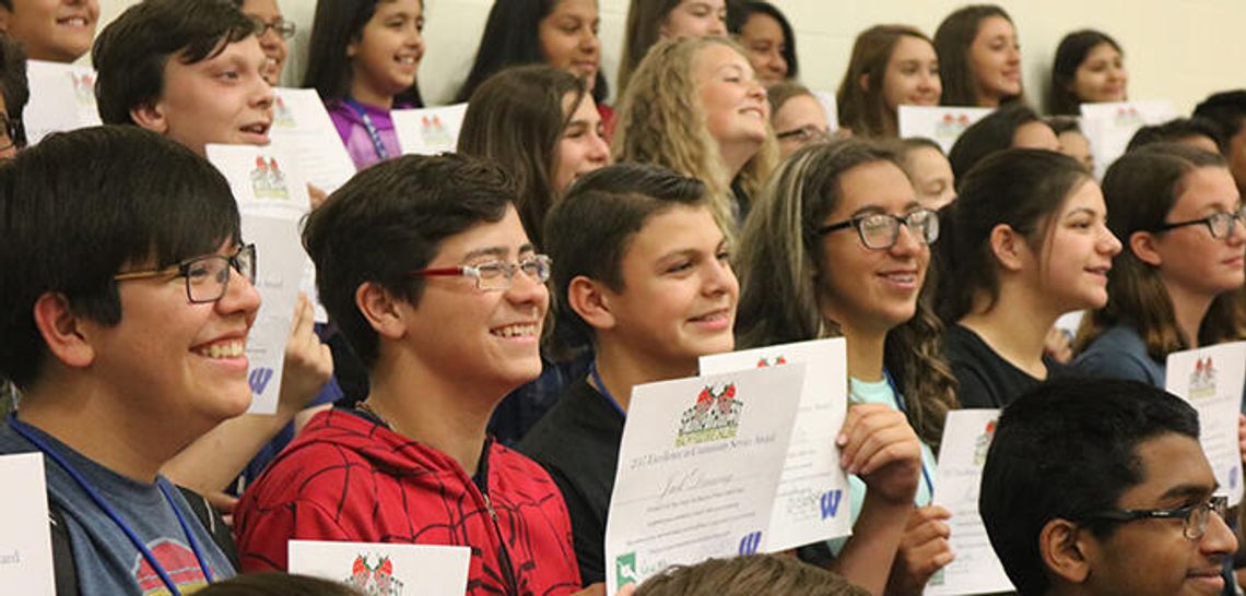 Wallace Middle earns food bank donation award