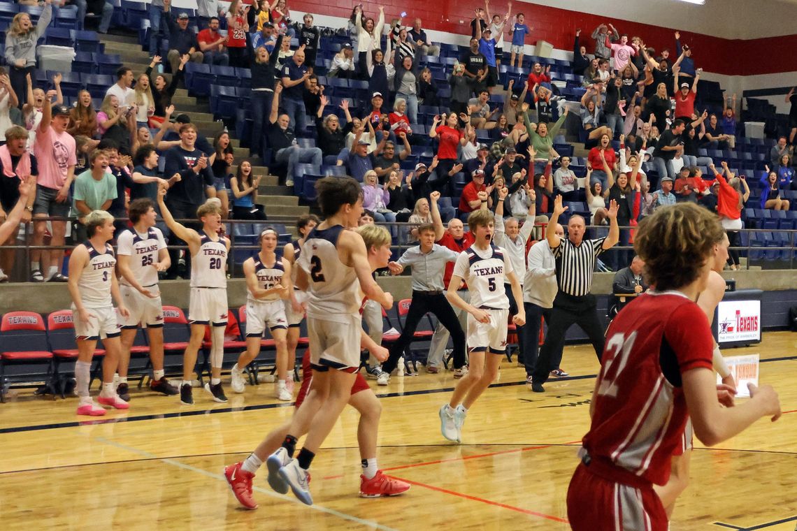 Wimberley wins 67-65 in thriller Wimberley wins 67-65 in thriller