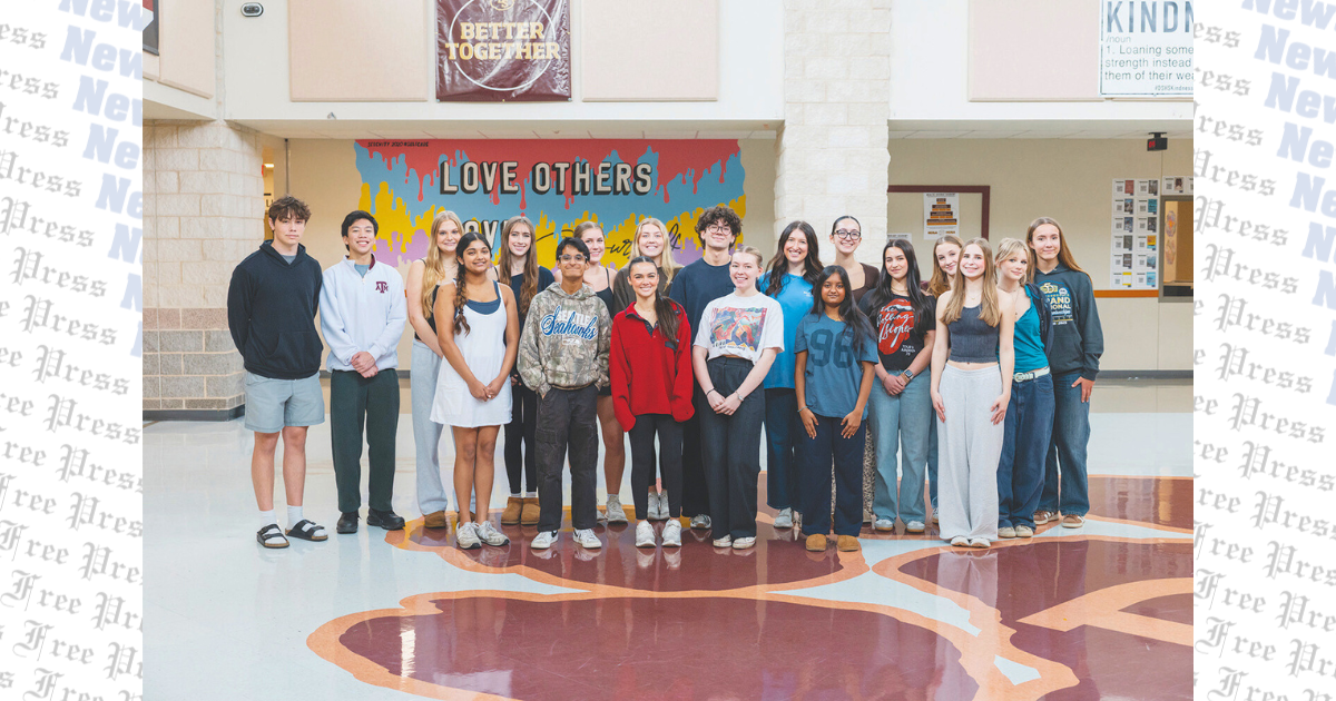 DECA qualifies Dripping Springs High School students for State Career Development Conference